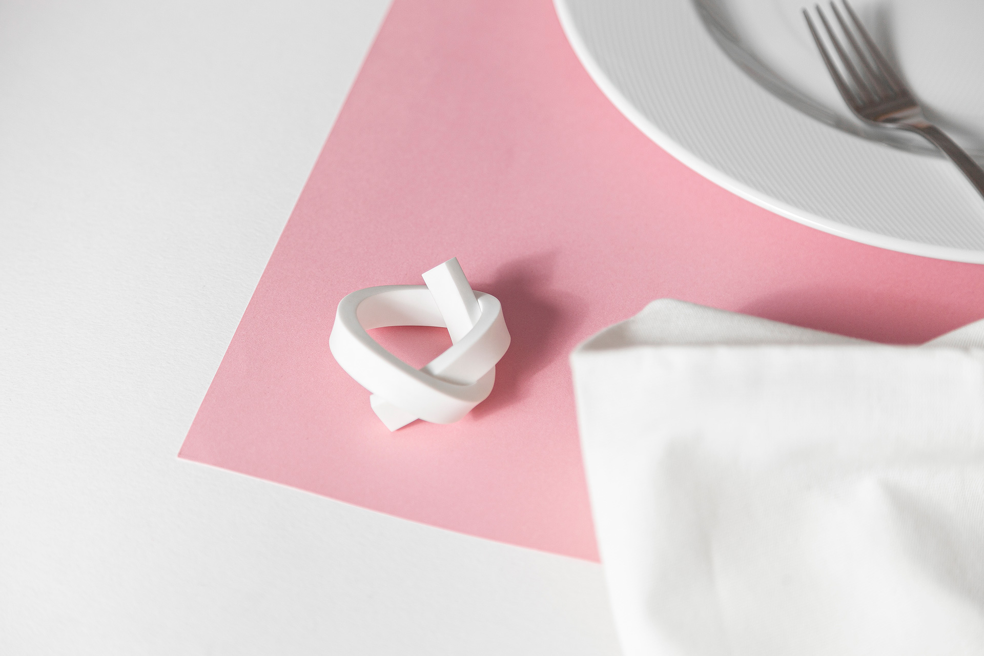 Knot Napkin Ring - DESIGN BY MIGUEL SOEIRO